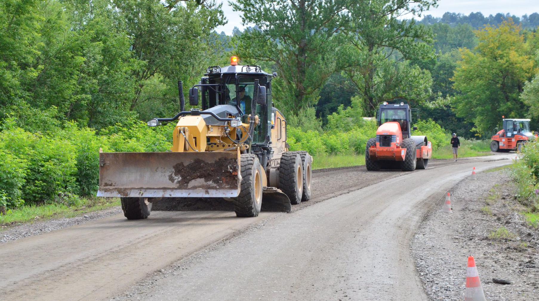 Zaritchia village: asphalting is complete