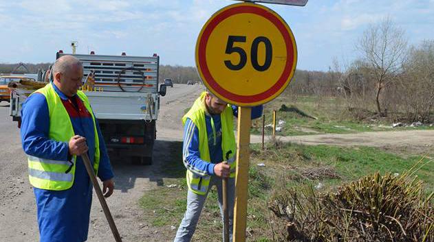Буковельская фирма ПБС начинает текущий средний ремонт дорог