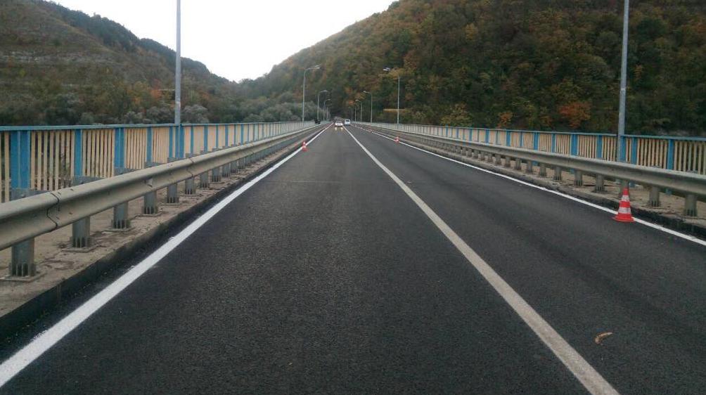 The bridge pass on the M-19 road has been asphalted