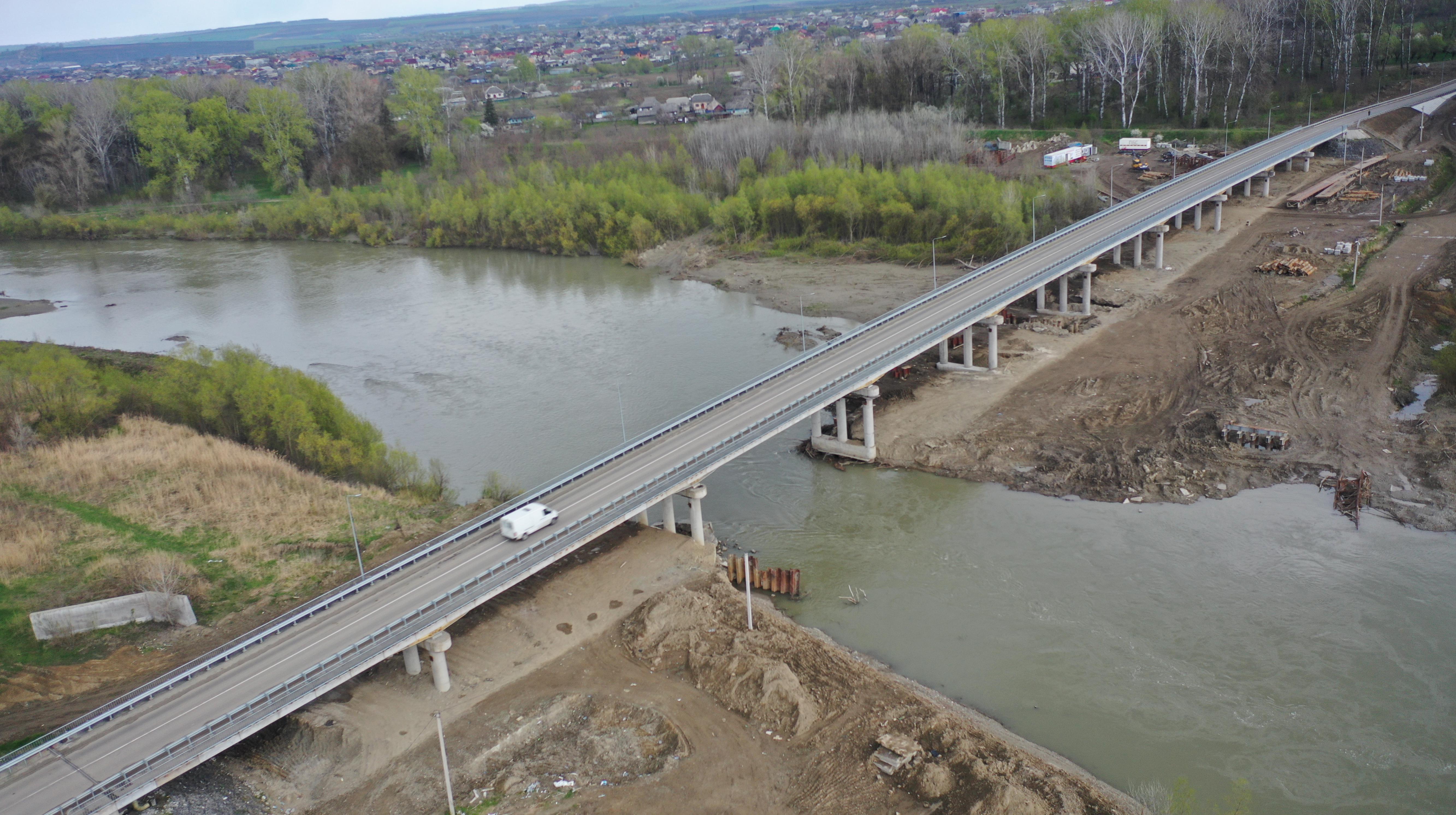 Будівництво моста у селі Маршинці, Т-26-06