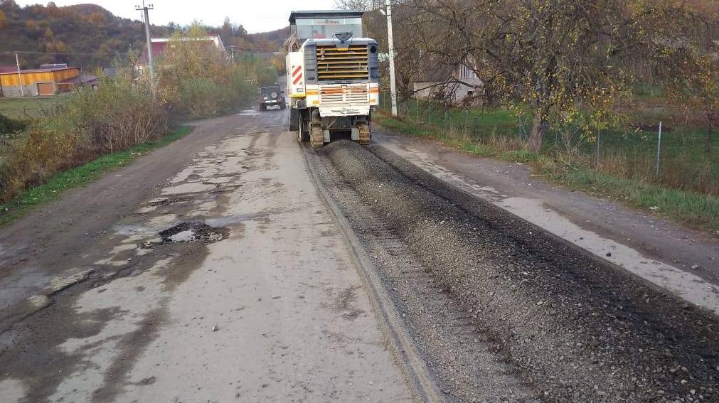 «ПБС» приступає до ремонту дороги у Великому Бичкові