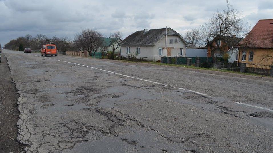 "PBS" reports road repair season start in Subcarpathian region