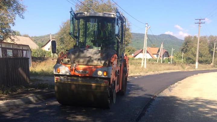 Paving in Velykyi Bychkiv, Rakhiv district