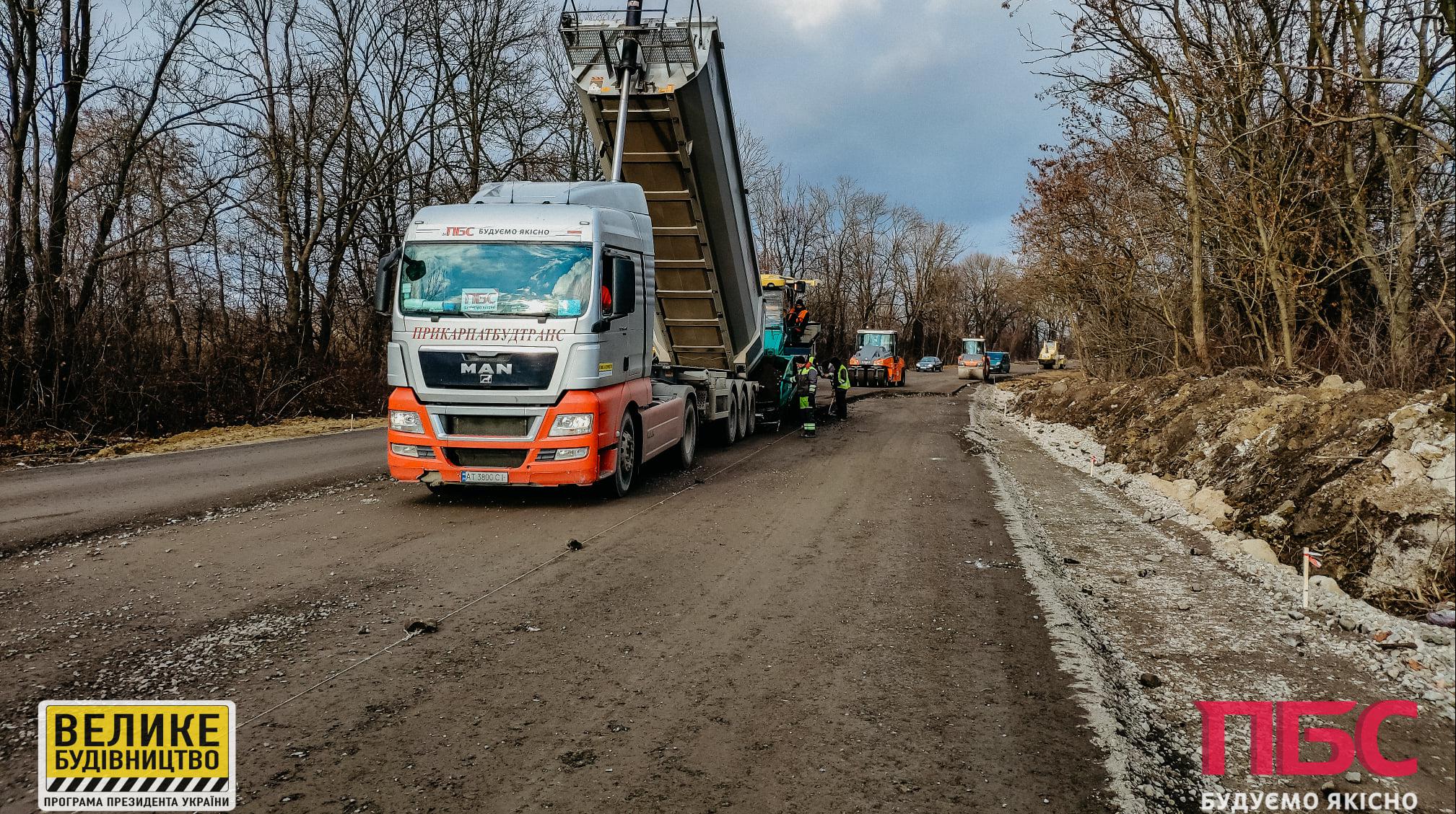 Компанія «ПБС» продовжує ремонт «Дороги єдності»