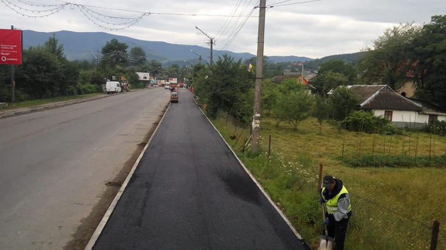 Sidewalks are completed in Yaremche