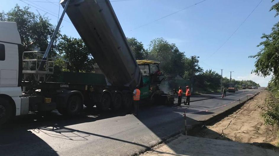 Road repairs are close to completion in Cherkassy region