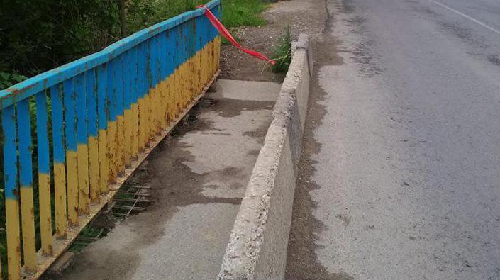 "PBS" is repairing a bridge in Tatariv